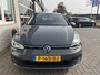 Volkswagen Golf 1.0 eTSI Life / AUTOMAAT/ PARKEER SENSOREN V+A/ CAMERA/ ACC/ APP-CONNECT/ VIRTUAL COCKPIT/ SFEER VERLICHTING/ DAB/ NAVI/ CLIMA/ 16'' LMV
