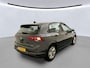 Volkswagen Golf 1.0 eTSI Life / AUTOMAAT/ CAMERA/ NAVI/ 16" LMV