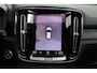 Volvo XC40 T5 Recharge Plug-in R-design| | Panoramadak | Lederen bekleding | Adaptieve Cruise Control | Premium audio by Harman Kardon | Rondomzicht camera | Elektrisch verstelbare stoelen | Bestuurdersstoel met geheugenfunctie | Stuurwielverwarming |