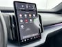 Volvo EX30 Single Motor Extended Range Plus 69 kWh | 19" | Getint Glas | Harman Kardon | Keyless | Adaptieve Cruise | BLIS | Parkeercamera | Warmtepomp | Elektrische Achterklep