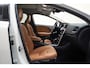 Volvo V40 Cross Country T3 Polar+ Luxury Aut. [ Panorama Navi Carplay / Android Leder Trekhaak ]