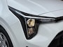 Kia Picanto 1.0 DPI DynamicLine | €2.845,- demo voordeel | Cruise control | Apple Carplay/Android Auto | Navigatie | Achteruitrijcamera | Parkeersensoren achter