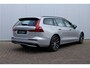 Volvo V60 2.0 T6 Plug-in hybrid AWD Plus Dark Harman/Kardon audio | 360" Camera | Semi elektrische trekhaak | Google services | Stuur & Stoelverwarming | Bestuurdersstoel met geheugenfunctie | Apple Carplay | Android Auto | Keyless entry |