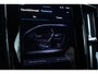 Volvo V60 2.0 T6 Plug-in hybrid AWD Plus Dark Harman/Kardon audio | 360" Camera | Semi elektrische trekhaak | Google services | Stuur & Stoelverwarming | Bestuurdersstoel met geheugenfunctie | Apple Carplay | Android Auto | Keyless entry |