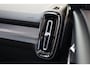 Volvo EX40 Extended Range 85 kWh Plus Black Edition | Lounge Pack | Privacy glas | Climate Pack | 17% bijtelling