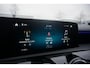 Mercedes-Benz A-klasse 180 136pk Premium Plus | AMG | Stoelverwarming | Sfeerverlichting | Achteruitrijcamera | PDC Voor & Achter