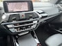 BMW X3 xDrive30e X-Line Panodak Trekhaak ACC Driving Assist Plus Elek stoelen Navigatie Live Cockpit Prof Carplay Stuur en Stoelverwarming DAB 360 Camera Harman Kardon Audio Vol Opties Plug in Hybride