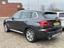 BMW X3 xDrive30e X-Line Panodak Trekhaak ACC Driving Assist Plus Elek stoelen Navigatie Live Cockpit Prof Carplay Stuur en Stoelverwarming DAB 360 Camera Harman Kardon Audio Vol Opties Plug in Hybride