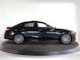 Mercedes-Benz C-klasse 300e Business Solution AMG | Panoramaschuifdak | Nightpakket | Digital Light | 19" LM velgen | Dodehoekassistent | 360° camera | Stoelverwarming | Sfeerverlichting |
