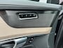 Volvo XC90 T8 Plug-in hybrid AWD Ultra Dark | Facelift | Google | Long Range | Harman Kardon Audio | Lederen Bekleding | Adaptieve Cruise Control | 360 Camera | Head-Up Display | Elek. Stoelen | Getint Glas | Luchtvering | Stoel-/Stuurverwarming | Memory | Keyless | Schuif-/Kanteldak | Elek. Achterklep | Draadloos Opladen Telefoon | Zitverlenging | 21"LM