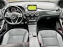 Mercedes-Benz B-klasse 200 AMG Line | Automaat | Panoramadak | NL-auto | Perfect onderhouden