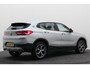 BMW X2 sDrive20i High Executive Automaat LED, Head-Up, Apple Carplay, Stoelverwarming, PDC, 17"