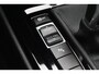 BMW X2 sDrive20i High Executive Automaat LED, Head-Up, Apple Carplay, Stoelverwarming, PDC, 17"