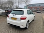 Toyota Auris 1.8 Full Hybrid Dynamic | Climate Control | Camera | Keyless ride & entry