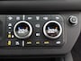 Land Rover Defender 2.0 P300e 110 X-Dynamic SE