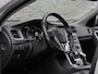 Volvo V60 D6 AWD PLUG-IN HYBRID/ LEER/ TREKHAAK/ 19INCH/ 19INCH R-DESIGN VELGEN