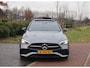 Mercedes-Benz C-klasse 300 e AMG Line | Panoramadak | Trekhaak | Camera | Sfeerverlichting | Burmester |