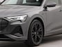 Audi E-tron 55 quattro S edition 95 kWh | SoH 91,5% | Electr.schuif panorama dak | Apple Carplay | Electr.bedienb voorstoelen | Voorstoelen verwarmd | Wifi | Achteruitrij camera | Parkeersensoren voor en achter | Zijruiten zonnesch