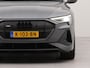 Audi E-tron 55 quattro S edition 95 kWh | SoH 91,5% | Electr.schuif panorama dak | Apple Carplay | Electr.bedienb voorstoelen | Voorstoelen verwarmd | Wifi | Achteruitrij camera | Parkeersensoren voor en achter | Zijruiten zonnesch