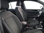 Volkswagen T-Roc 1.5 TSI R-Line 150 PK DSG | Navigatie | Trekhaak afneembaar | ErgoActive Stoel Pakket | Parkeercamera |