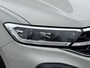 Volkswagen T-Roc 1.5 TSI 150pk DSG R-Line | Camera | Keyless | Elek. Achterklep | Dode hoek | Rijklaar incl. 1 jaar Bovag garantie