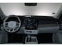 Volvo XC90 T8 Recharge AWD Ultra Bright - Luchtvering - Panorama/schuifdak - IntelliSafe Assist & Surround - 360º Camera - Bowers & Wilkins audio - Adaptieve LED koplampen - Verwarmde voorstoelen, stuur & achterbank - Parkeersensoren voor & achter - Elektr. bedienb. voorstoelen met geheugen - Geventileerde voorstoelen - Head up display - Draadloze tel. lader - Extra getint glas - 21' LMV