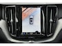 Volvo XC60 T6 Plug-in hybrid AWD Ultimate Bright Panoramisch schuif-/ kanteldak | Harman Kardon | Elektrisch verstelbare voorstoelen | Head-up display | Stoel-/stuurwielverwarming | 360 graden camera | 21 inch. lichtmetalen velgen | Extra getint glas | Pilot assist