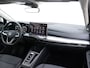 Volkswagen Golf 1.5 204 pk DSG eHybrid Life Edition | Achteruitrijcamera | Stoelverwarming | Apple carplay / Android auto | Voorklimatisering |