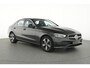 Mercedes-Benz C-klasse 300 e Plug-In Hybride | Trekhaak | Dode Hoek Ass | Sfeerverlichting | Car Play | Stoelverwarming | Parkeerpakket met Camera | Inclusief 24 maanden Mercedes-Benz Certified garantie voor Europa.