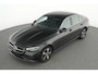 Mercedes-Benz C-klasse 300 e Plug-In Hybride | Trekhaak | Dode Hoek Ass | Sfeerverlichting | Car Play | Stoelverwarming | Parkeerpakket met Camera | Inclusief 24 maanden Mercedes-Benz Certified garantie voor Europa.