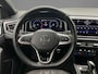 Volkswagen Taigo R-Line Edition 1.0 TSI 115pk DSG Automaat Adaptive cruise control, LED matrix koplampen, Achteruitrijcamera, Stoelverwarming, Parkeersensoren