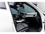 BMW 3-Serie Touring 330i Introduction High Executive Edition