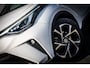 Toyota C-HR 1.8 Hybrid First Edition | Automaat | NED auto | Clima | Pdc | Keyless entry | |DAB Audio | Camera | stoelen verwarmd | Cruise  adaptief |18 INCH Lmv |