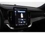 Volvo XC90 T8 Plug-in hybrid Ultra Black Edition | Luchtvering | Bowers&Wilkins | Massage+Ventilatie | Gelamineerd Glas | Trekhaak | 22 Inch