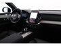 Volvo XC90 T8 Plug-in hybrid Ultra Black Edition | Luchtvering | Bowers&Wilkins | Massage+Ventilatie | Gelamineerd Glas | Trekhaak | 22 Inch