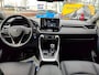 Toyota RAV4 2.5 HYBRID STYLE TREKHAAK LEDER JBL-AUDIO ALARM EL-ACHERKLEP APPLE/ANDROID AD-CRUISE CAMERA NL-AUTO