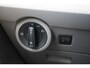 Volkswagen Transporter 2.0 TDI L1H1 26 Comfortline 90PK / 66kW, Executive Plus pakket (Apple Carplay & Android Auto, navigatie discover pro, DAB+), bijrijdersbank, airco, achteruitrijcamera (rear view), achterdeuren zonder ruit, tussenwand, betonplex vloer, zijwand betimmering, trekhaak, elektrisch verstel- en verwarmbare buitenspiegels, regensensor etc.