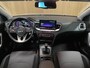 Kia Ceed Sportswagon 1.5 T-GDi DynamicLine|160PK|TREKH.|CARPLAY+ANDROID|CAMERA|CLIMATE+CRUISE CONTROL|1E EIG.|INCL.BTW|NL AUTO|NAP