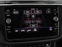 Volkswagen Tiguan 1.4 TSI R Line | Stoelverwarming | Trekhaak | LED Adaptief | Camera | Virtual Cockpit | Carplay | Adaptive cruise | Navigatie | Climate control | Parkeerhulp