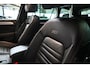 Volkswagen Passat Variant 1.4 TSI 160pk Highline Business R | NL-auto | Leder | Panoramadak | R-Line 100% (Dealer) onderhouden label