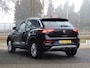 Volkswagen T-Roc 1.5 TSI Life Business TREKHAAK