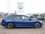 Skoda Superb Combi 1.5 TSI PHEV Sportline Business | Panoramadak | Head-up | CANTON sound | Camera rondom | Trekhaak | Stoel-/stuurwielverwarming | 19 inch
