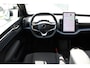 Volvo EX30 Single Motor Extended Range Plus Europa 69 kWh | DEMO | Driver Support | Warmtepomp | Dual Zone Electronic Climate Control | Verwarmbare voorstoelen | Verwarmbaar stuurwiel | Volvo Guard Alarm | Elektrisch verstelbare voorstoelen | Pilot Assist | Digital Key Plus | Adaptieve Cruise Control | Premium Audio by Harman Kardon | Google Maps | Google Assistant | Keyless entry | Blis | 19” 5-spaaks Aero lichtmetalen velgen | Camera achter | Elektrisch bedienbare achterklep | Draadloos telefoon opladen | Verlichtingspack 2