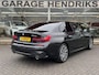 BMW 3-Serie 330e | Trekhaak wegklapbaar | Nieuwe banden | Climate  | CC | Leder Stof |