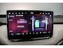 Skoda Elroq 85 Business Edition 286pk Automaat Adaptive cruise control, 360 camera, Elektrische achterklep, Navigatie, Achteruitrijcamera, CANTON audio, Stuurwiel verwarmd