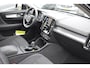 Volvo XC40 T2 129PK Automaat Business Pro | ACC | Trekhaak | Apple Carplay | Elektr. Achterklep