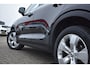 Volvo XC40 T2 129PK Automaat Business Pro | ACC | Trekhaak | Apple Carplay | Elektr. Achterklep