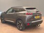 Peugeot 2008 1.2 PureTech Allure Afneembare Trekhaak | Parkeersensoren Achter | Carplay | Climate Control | LED | 17" Lichtmetaal | Cruise | Airco (automatisch) | Cruise control | Extra getint glas