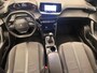 Peugeot 2008 1.2 PureTech Allure Afneembare Trekhaak | Parkeersensoren Achter | Carplay | Climate Control | LED | 17" Lichtmetaal | Cruise | Airco (automatisch) | Cruise control | Extra getint glas