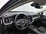 Volvo XC60 2.0 T6 AWD Core Bright | Panorama dak | Trekhaak | Stoel + Stuur
